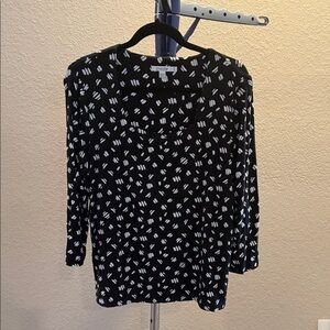 Chico's Black and White Patterned Blouse. Size 2